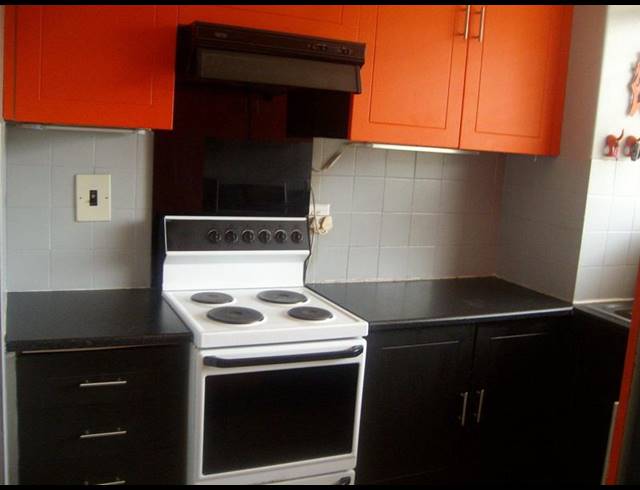 1 BEDROOM APARTMENT FOR SALE IN PARKMORE